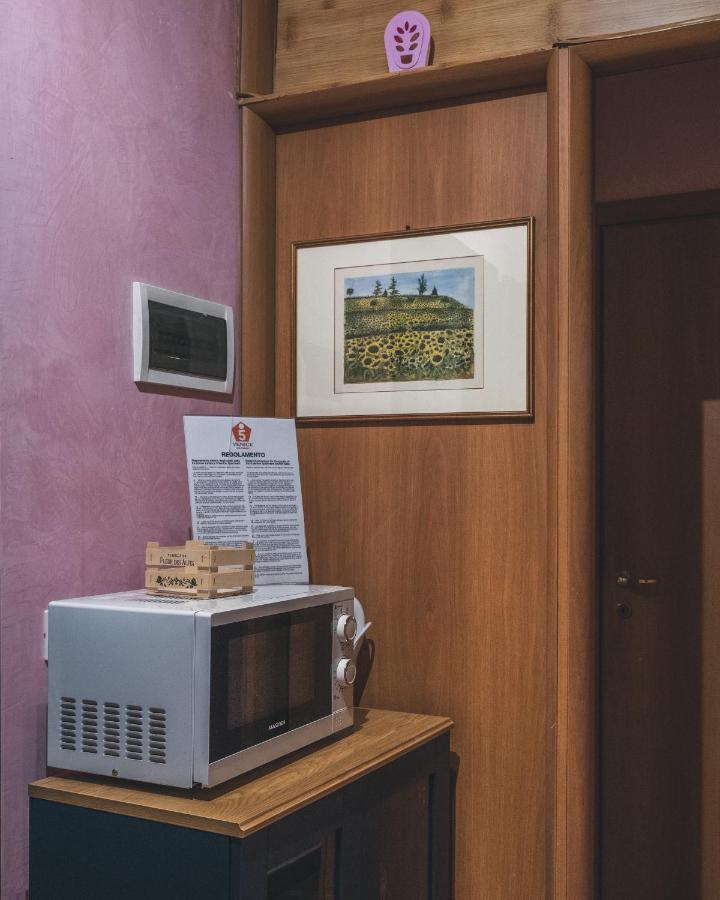 Bulldog Station Apartments With Private Wc, Ac, Tv Местре Екстер'єр фото